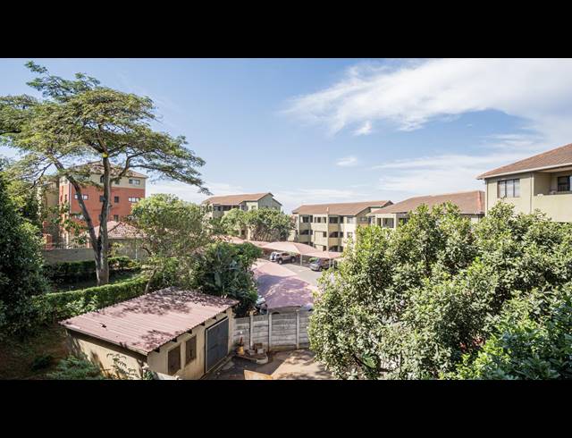 2 BEDROOM APARTMENT FOR SALE IN MONTCLAIR